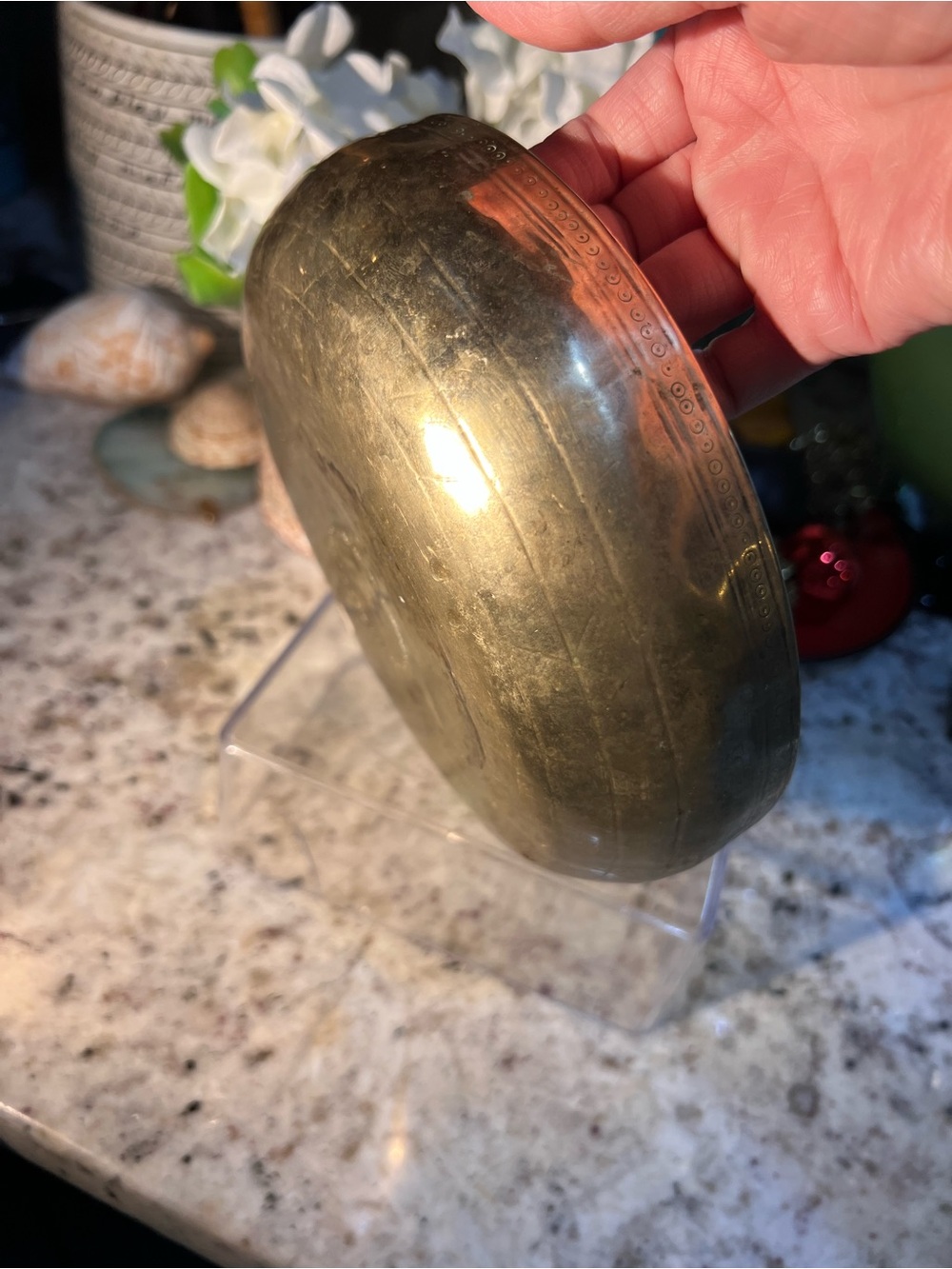 Beautiful Sound Antique Gold-Tone Decorative (Singing) Brass Bowl - Picture 7 of 14